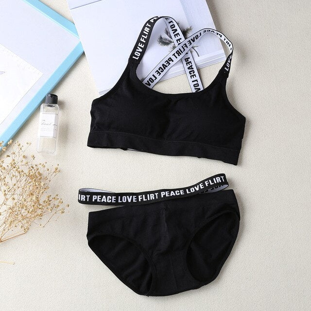 Women Letter Lounge Underwear Comfortable Wireless Loungewear Lingerie Bra Set Black and White Cotton Bras Sets - Allen Amore 